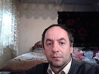  ,   Basile, 48 ,   ,   , c 