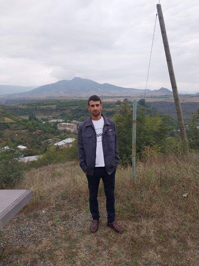  ,   Yasha, 28 ,   ,   