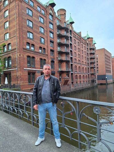  ,   Bojan, 38 ,     , c 
