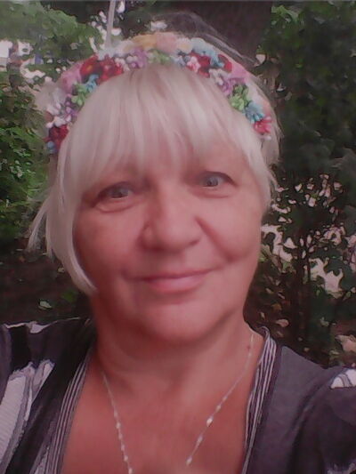  ,   Elena, 62 ,     , c 