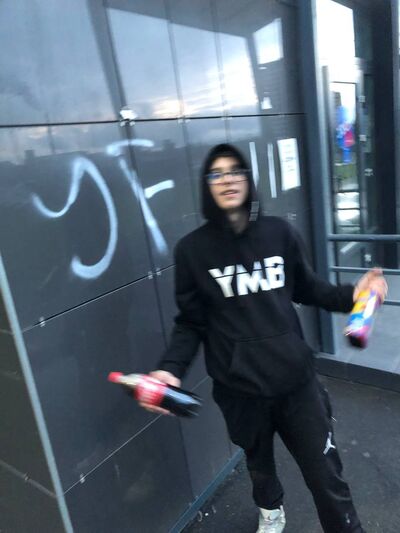  -,   , 25 ,   ,   