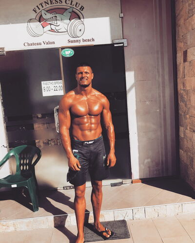 ,   Georgi, 32 ,   ,   