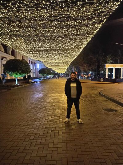  ,   Hakan, 35 ,   ,   