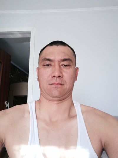  ,   Ulan, 43 ,  
