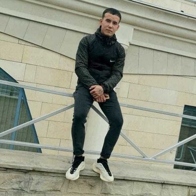  Loule,   , 25 ,   ,   
