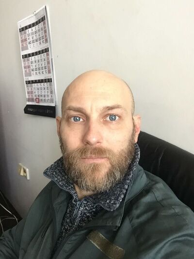  ,   Nikolas, 44 ,   ,   , c 