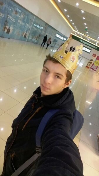  ,   Ilya, 27 ,   