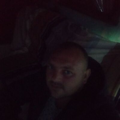  North Charleston,   , 33 ,   ,   