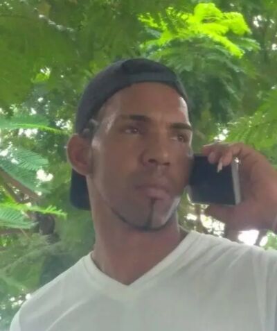  Havana,   Rey, 37 ,   ,   