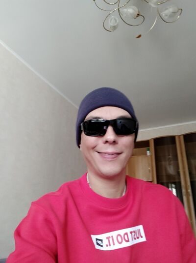  Novy,   , 52 ,     , c 