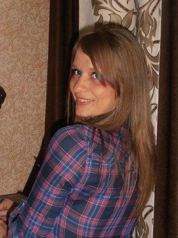  ,   Diana, 41 ,   ,   