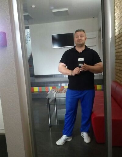  ,   Avel, 44 ,     , c 