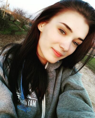 Знакомства Хабаровск, фото девушки Sladka, 25 лет, познакомится для флирта, любви и романтики, cерьезных отношений, переписки