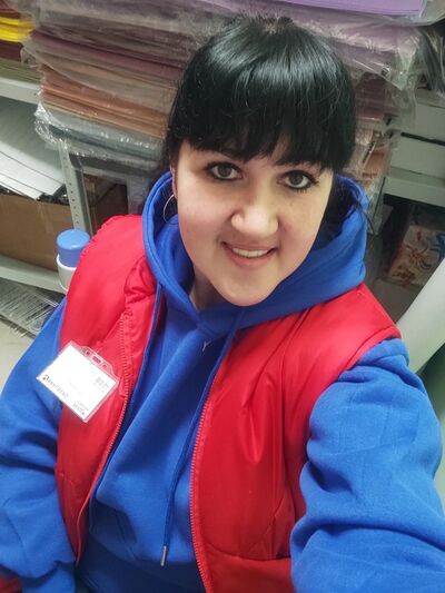  ,   Dasha, 36 ,   ,   