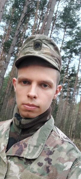  ,   Evald, 22 ,   ,   , c 