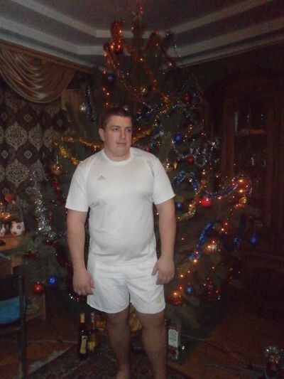  ,   Ruslan, 36 ,   ,   , c 