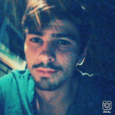  ,   Vlad, 32 ,   