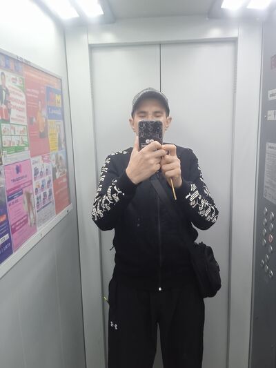  ,   Sergei, 48 ,   ,   , c , 