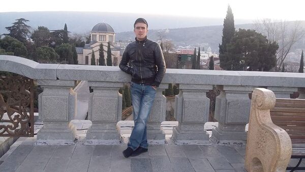  ,   Lasha, 35 ,   ,   , c 