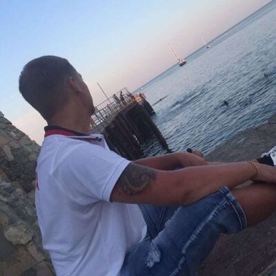  Charenton-le-Pont,   , 25 ,   ,   