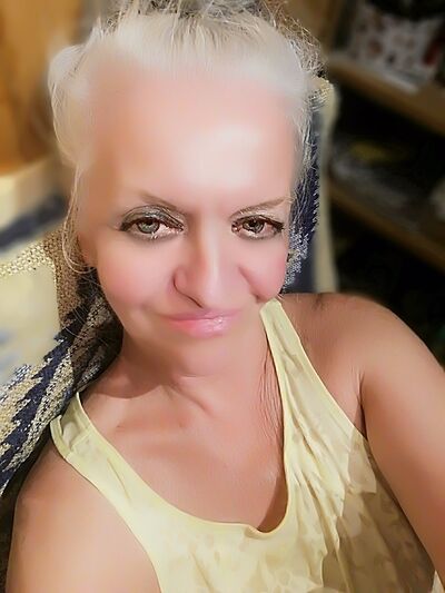  ,   Olga, 64 ,   c 