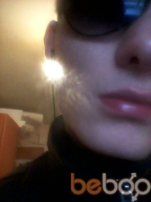  3894781  Artur, 37 ,    