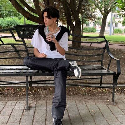  -,   , 21 ,   ,   