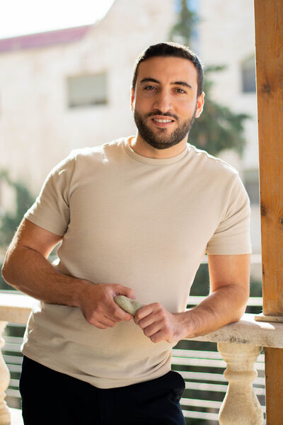  ,   Mahmoud, 34 ,   c 