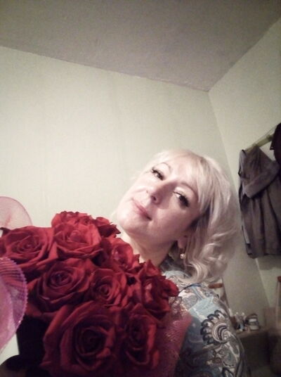  ,   Elena, 43 ,   ,   