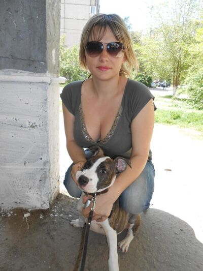 ,   Natalli, 39 ,  