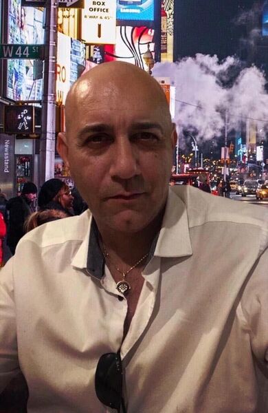  ,   Mike, 43 ,   ,   , c , 