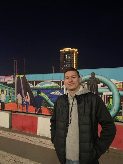  ,   Maks, 21 ,   ,   , c , 