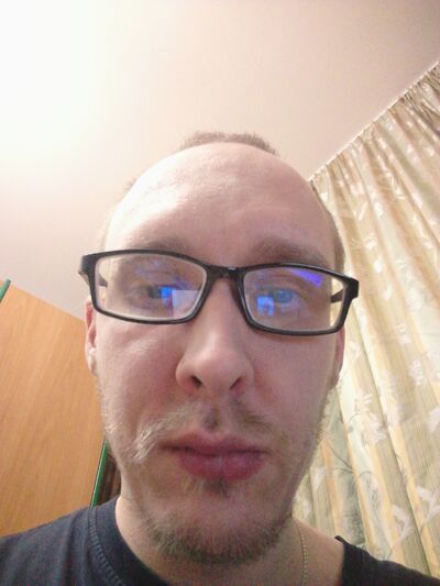  ,   Pavel, 37 ,   ,   