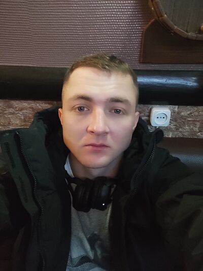  ,   Evgeny, 32 ,   ,   