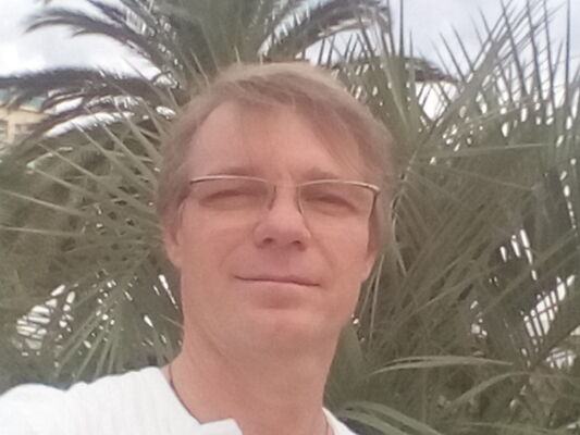  ,   Alex, 58 ,   
