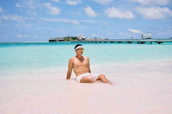  ,   Rustem, 24 ,   ,   