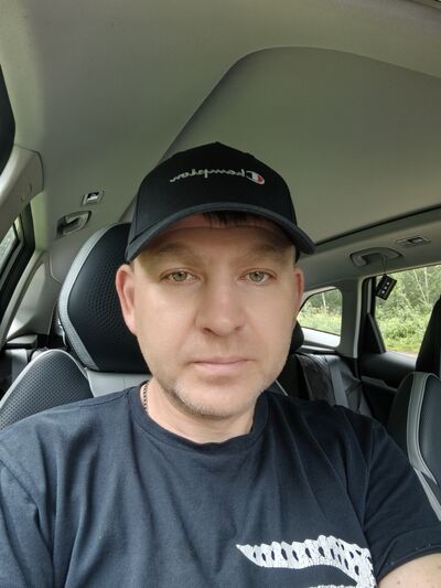  -,   Denis, 47 ,   ,   , c 