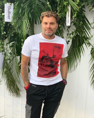  ,   Vlad, 42 ,   ,   , c 