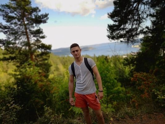  ,   Tomas, 38 ,   ,   , c 