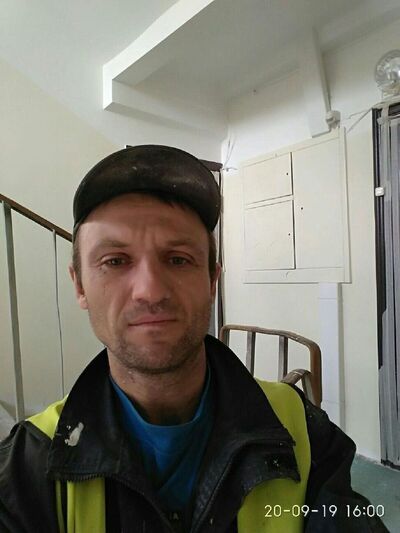  ,   Nikolaj, 44 ,   ,   