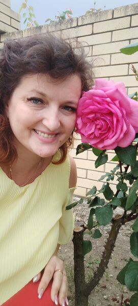  ,   Roxie, 35 ,   ,   , c , 