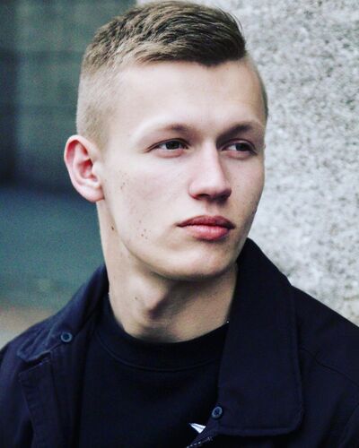  ,   Vlad, 26 ,   