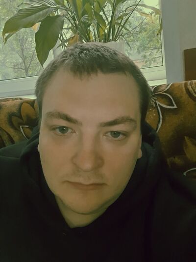  ,   Mikhail, 35 ,   ,   , c 