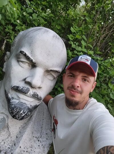  ,   Nikolay, 28 ,   ,   