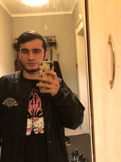  ,   Rusik, 25 ,   ,   