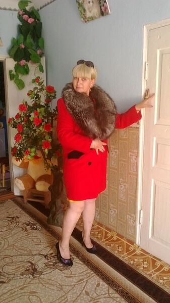  ,   Scarllet, 61 ,     , c 