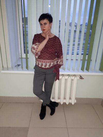  ,   Nina, 52 ,   ,   