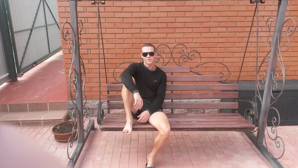  ,   Stanislav, 33 ,   ,   , c 
