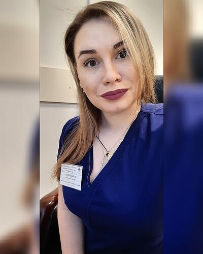  ,   Julia, 30 ,   ,   