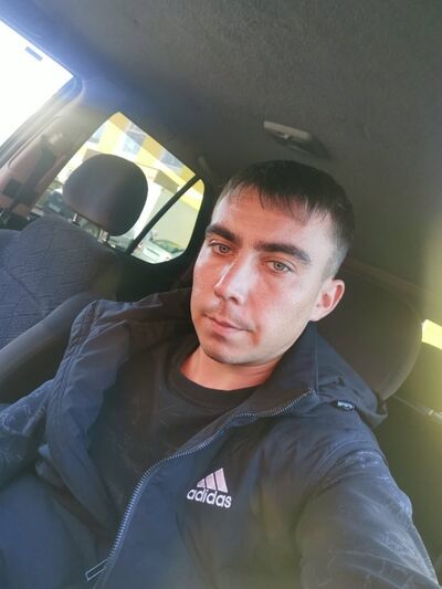 ,   Roman, 28 ,   ,   